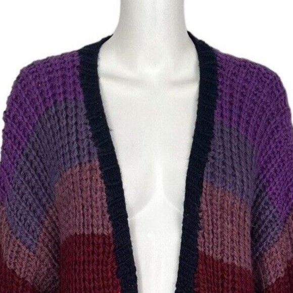 FARM Rio Multicolor Striped Cardigan - Picture 3 of 10